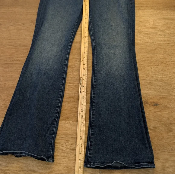 MOTHER Weekender Stretch Denim in Taking Chances sz 31 - Picture 10 of 15